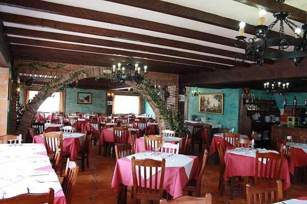 Hotel Restaurante La Parra ลาฟรานกา ภายนอก รูปภาพ